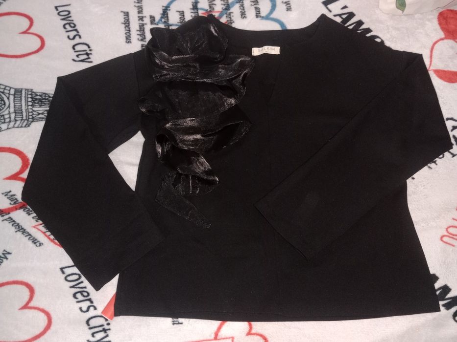 Юбки и кофта по выгодной цене