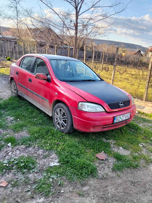Vând opel astra urgent