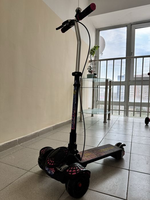 Самокат в отличном состоянии