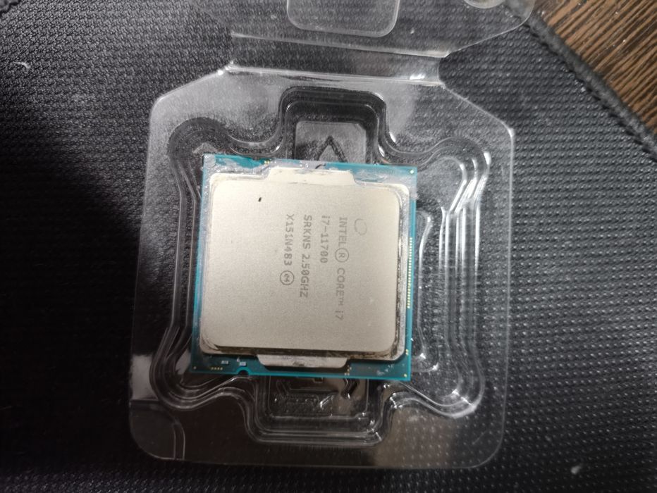 LGA1700 Core i7 11700