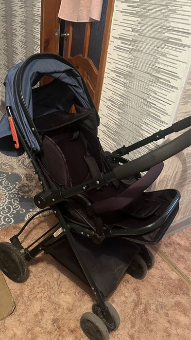 Продам детскую коляску