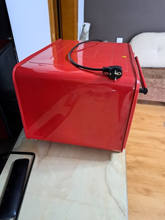 Cuptor electric ERTONE