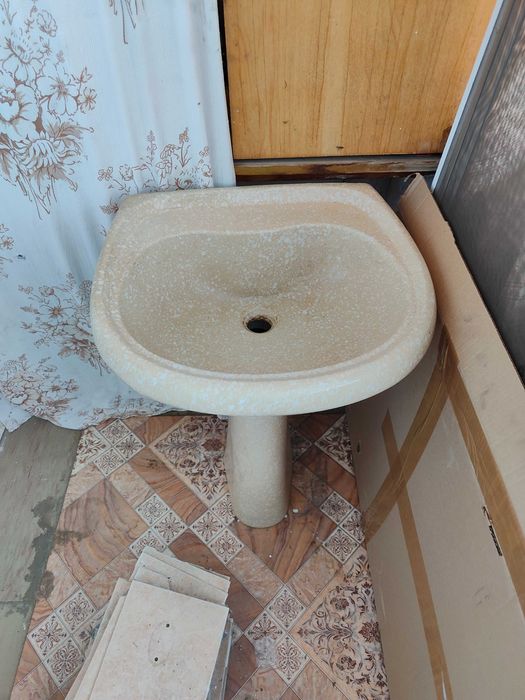 Продам раковину б/у