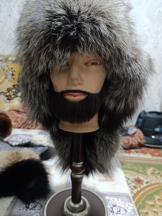 Продаю меховую шапку-малахай