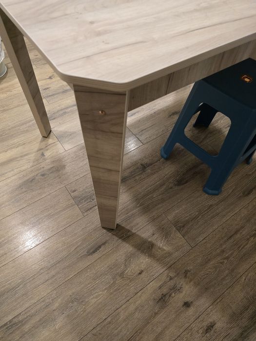 Стол кухонный обеденный