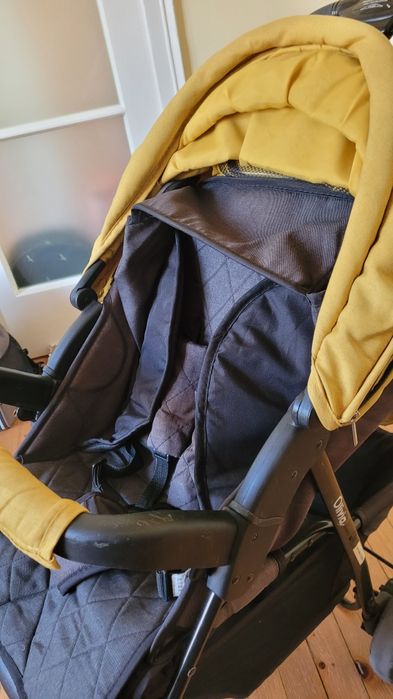 Лятна детска количка Lorelli Olivia с подарък