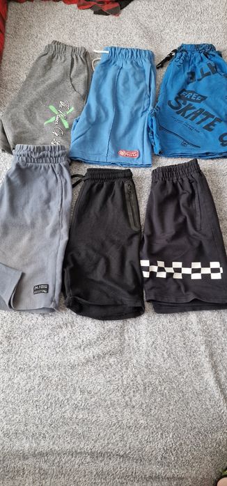 Pantaloni scurti varsta 9-11 ani