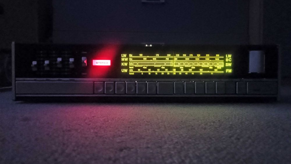 Ресийвър LOEWE ST 208