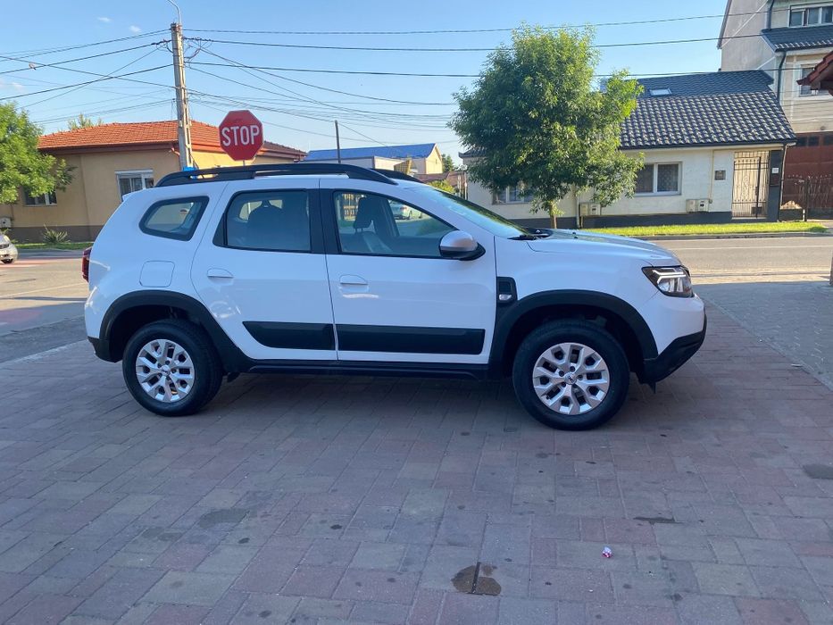 Duster 2023 benzina gaz