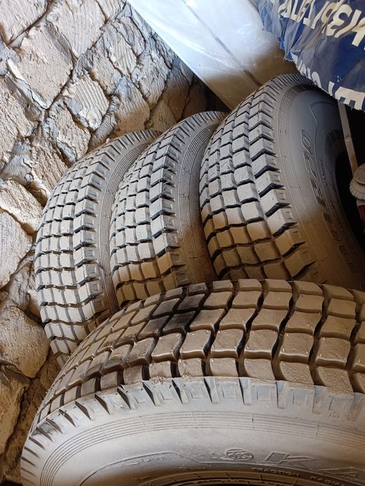 Продам новые Шины