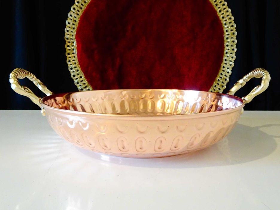 Немски меден тиган 21 см.,бронзови дръжки.