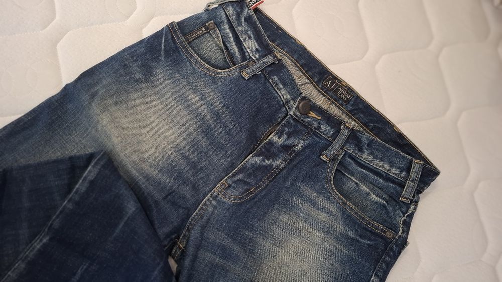 Blugi Armani Jeans