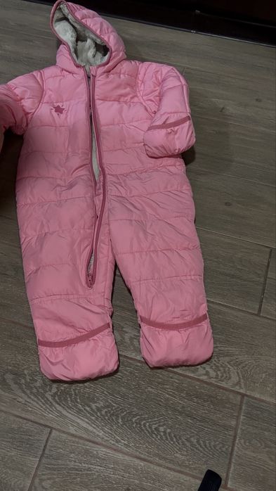 Продаю комбинезон детский