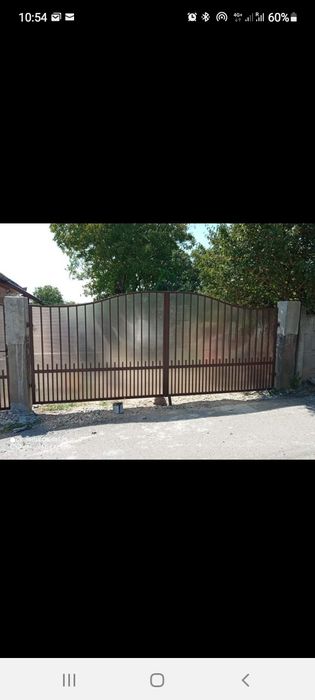 Vand porti din fier .