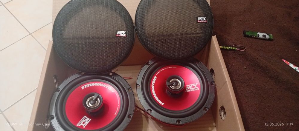 Vand boxe auto mtx aproape noi