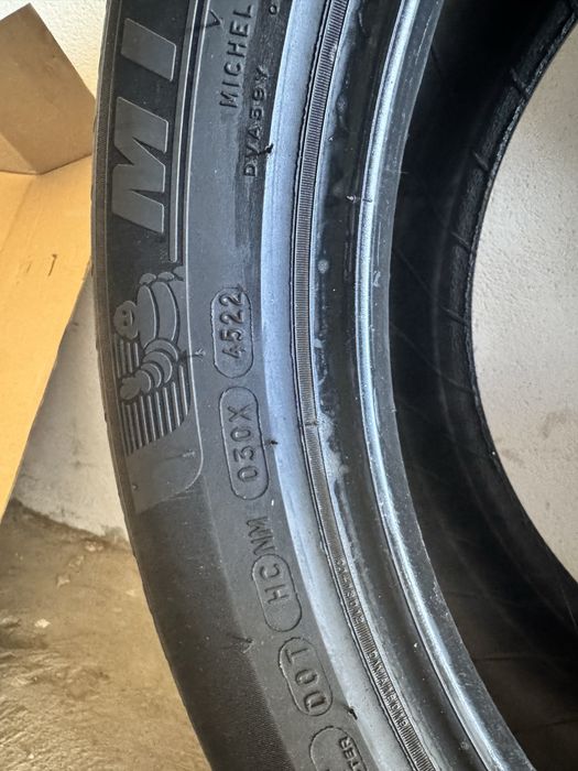 Vand anvelope Michelin 235 50 19