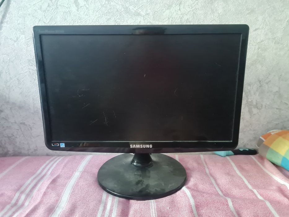 ЖК Led монитор samsung