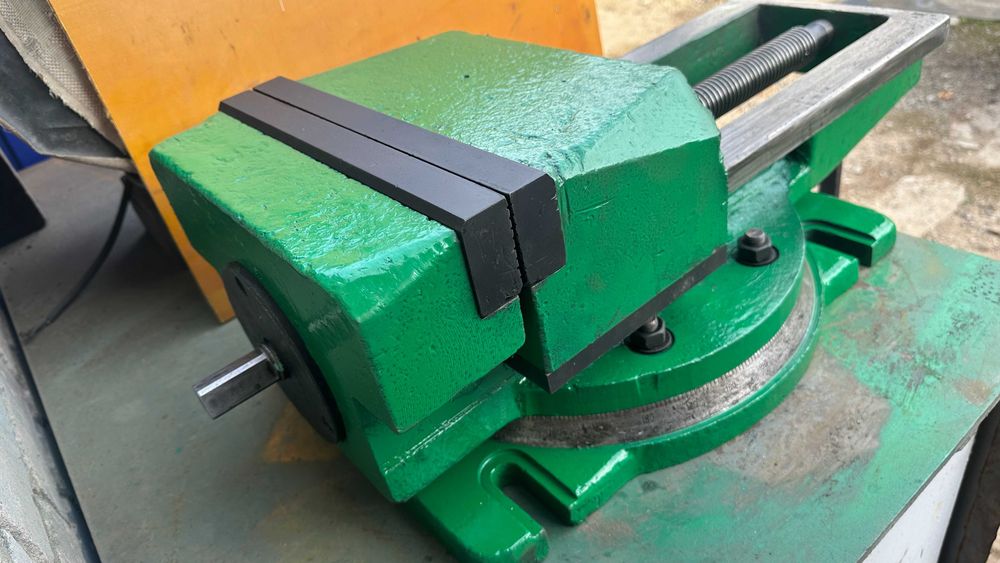 тиски станочные мощные