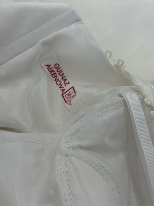 Свадебное платье 80000