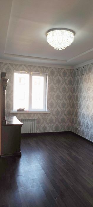 Продается квартира 4х ком.  Наличные . или ипотеку.