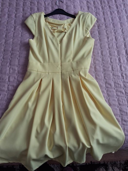 Дамска официална рокля