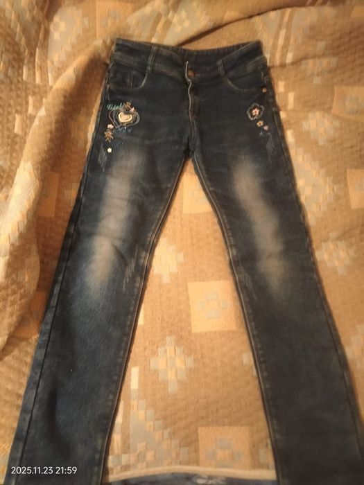 Вещи подростковые. Полная сумка. Телевизор в подарок!