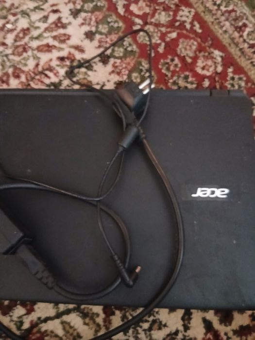 Notebook acer ishlar va oʻyin oʻynash uchun ham boʻladi
