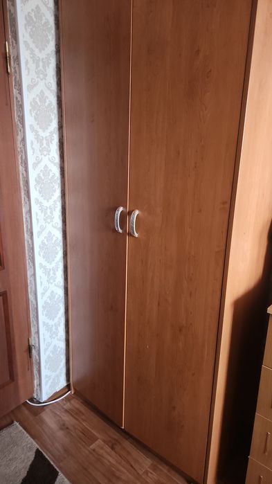 Продам срочно спальный гарнитур
