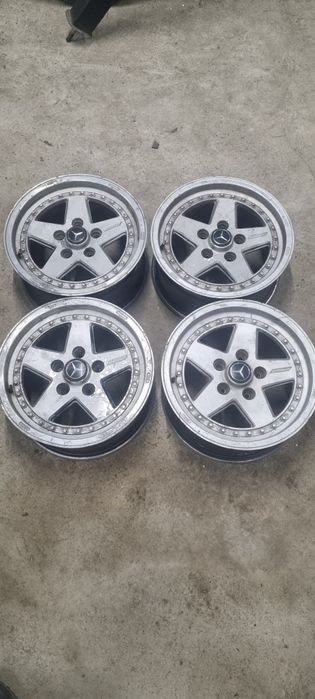 Диски R 15 , 7 J . ET 22 mercedes original
