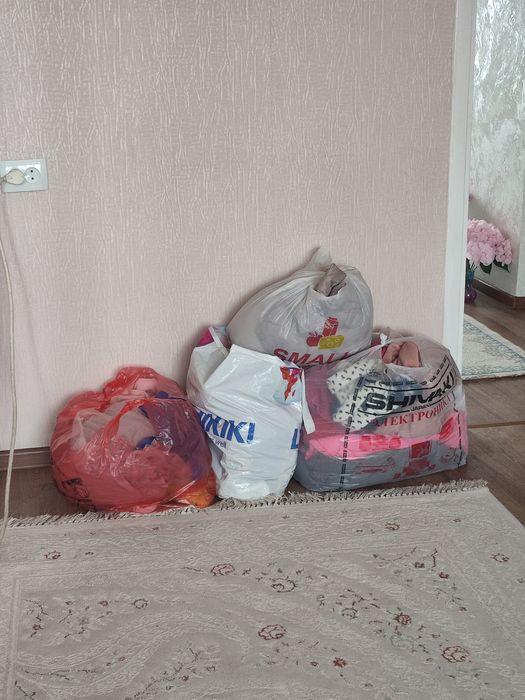 Женские вещи 42-44