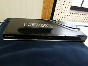 Блу Рей 3D двд плеър-отличен с оригинално дистанционно управление