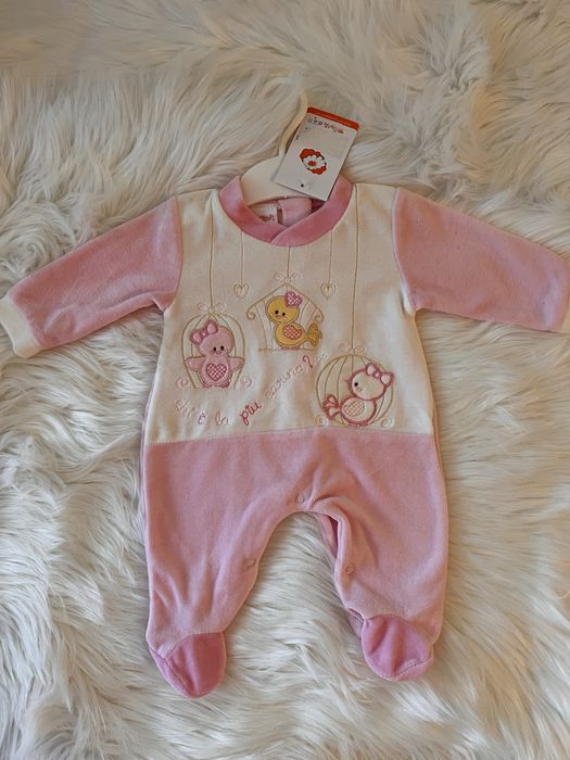 Плюшен бебишки гащеризон