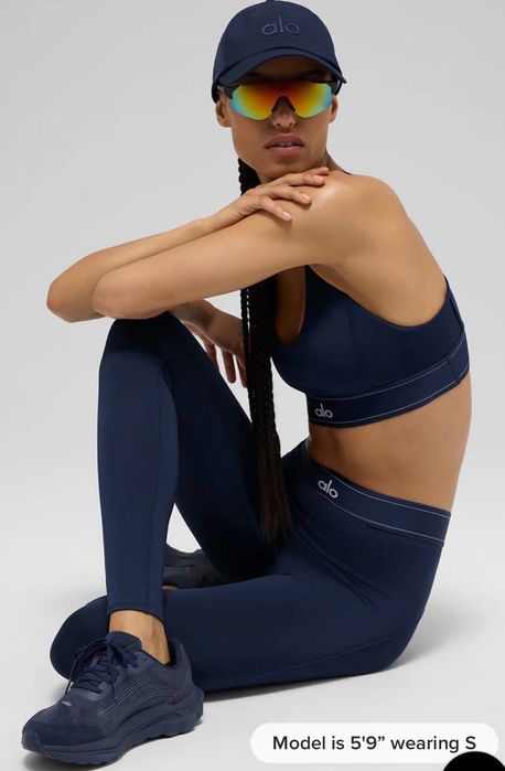 Alo Yoga Airlift Line up Set