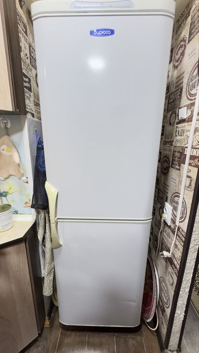 Продам холодильник