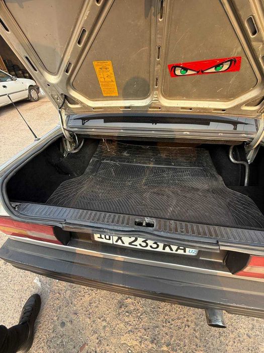 volvo 740       gl
