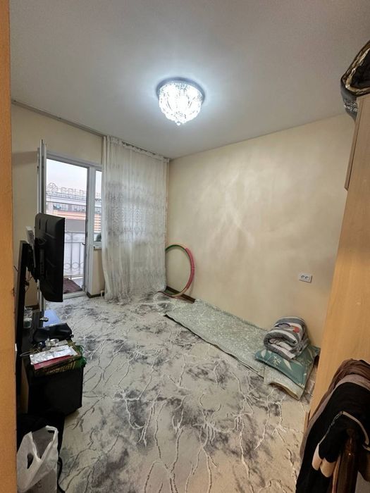 МЕТРО 3-бекатга  50-метр масофада жойлашган  5А 2/6/7 46 м2