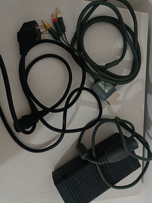 Xbox 360 fat с джостиком