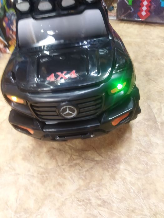 Талакар с родительской ручкой, Мерседес