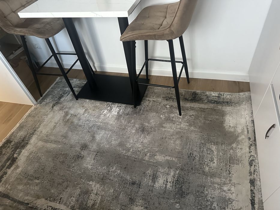 Masa si 2 scaune  bucatarie