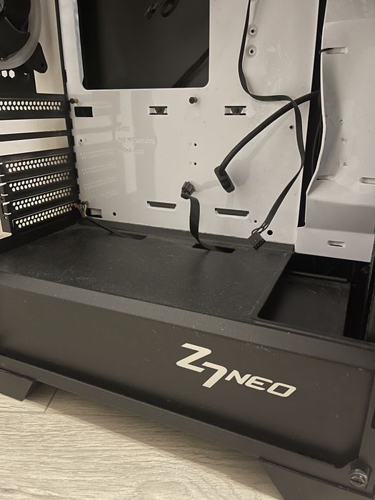 Кейс Zalman Z7 Neo