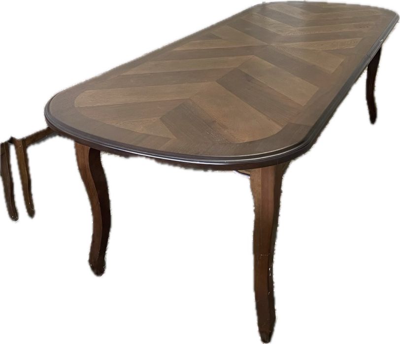 Продаю стол гостинный