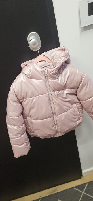 Geaca iarna cu gluga 122 cm (6-7 ani)