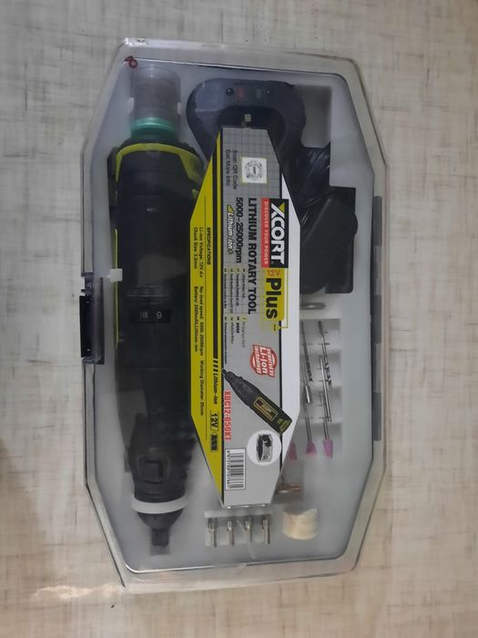 Новая бормашинkа Xcort аккумуляторная на 12 вольт