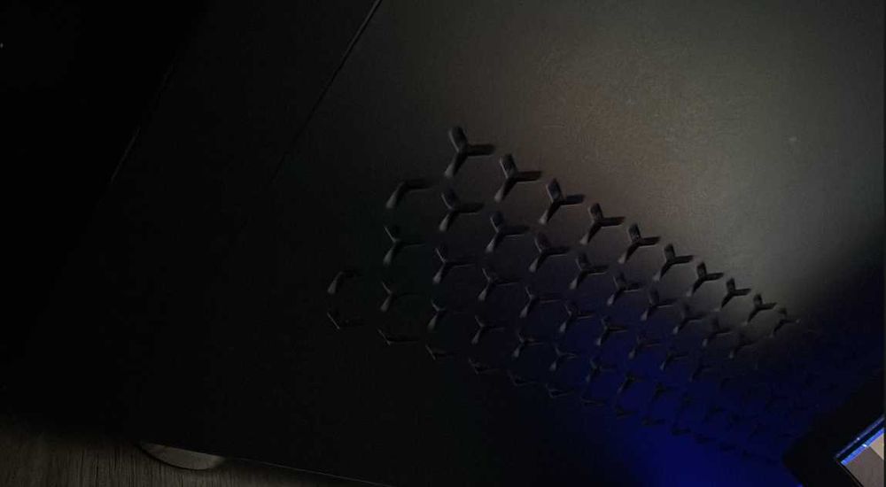 Calculator de gaming perfect conditionat , pasta termoconductoare perfecta , fara praf, placa video gtx 1060 , intel i5 , 300 fps pe orice joc