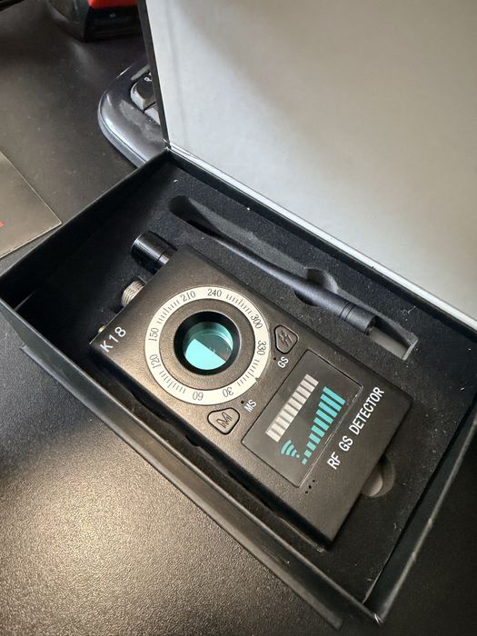 Detector Spy Cam si GPS