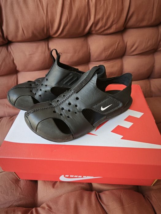 Сандали Nike номер 31
