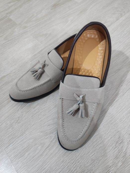 Продам мужские туфли