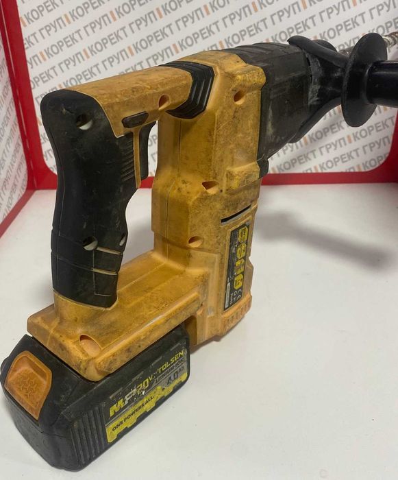Акумулаторен перфоратор Tolsen 87272 MP20V +2батерии и зарядно гр ...