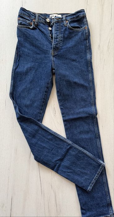 Сини дънки ZARA.