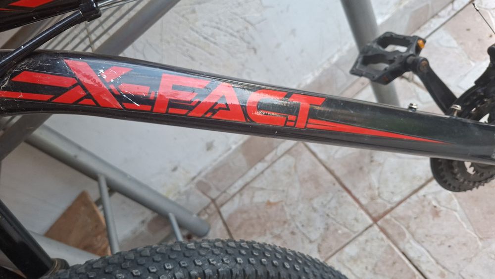 Vând sau Schimb Bicicleta X Fact nouă